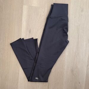 ALO Yoga Charcoal Leggings